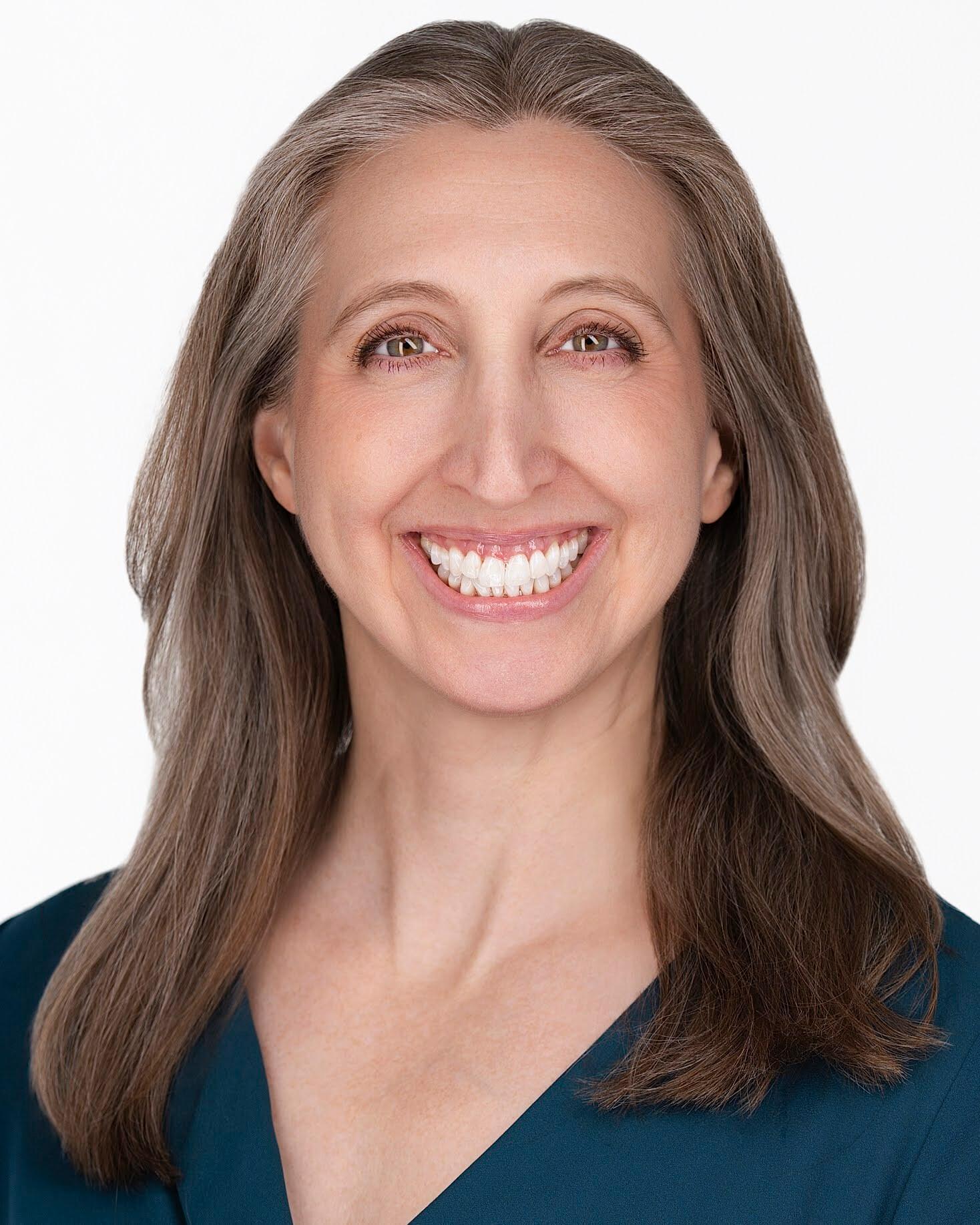 Sarah_Maxwell.jpg